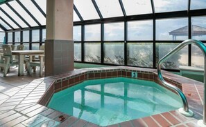 Apartment, 1 King-Bett (Phoenix VII 1002) | Pool