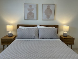 1 chambre, fer et planche à repasser, Wi-Fi gratuit, draps fournis