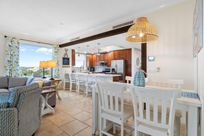 Condo, Multiple Beds (Lost Key A505) | Interior