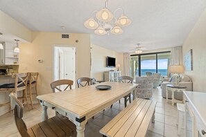 Dining - Pelican Pointe 202 (Orange Beach)
