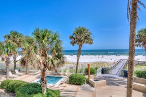 Pool - Pelican Pointe 202 (Orange Beach)