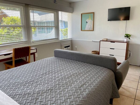 Fer et planche à repasser, Wi-Fi, draps fournis