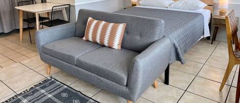 Bügeleisen/Bügelbrett, WLAN, Bettwäsche