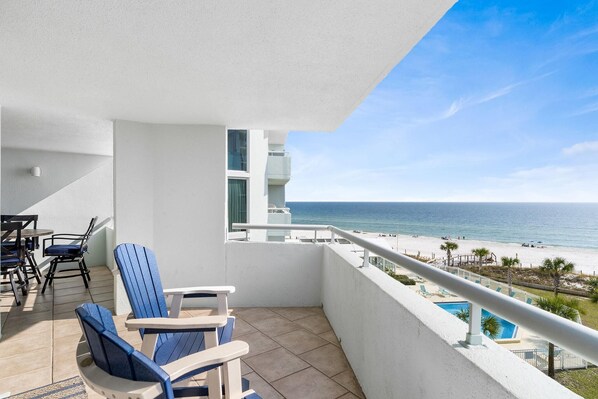 Property grounds - Perdido Sun 416 (Pensacola)