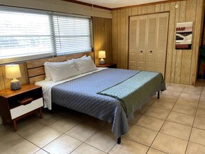 1 sovrum, strykjärn/strykbräda, wi-fi och sängkläder