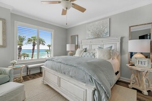 2 bedrooms, iron/ironing board, WiFi - Indigo East 303 (Pensacola)