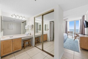 Condo, 1 King Bed with Sofa bed (Perdido Sun 408) | 2 bedrooms, iron/ironing board, WiFi