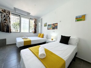 3 bedrooms, free WiFi, bed sheets