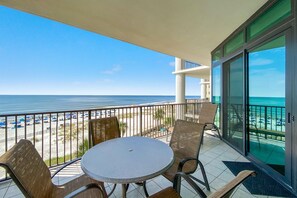 Appartamento, letti multipli (The Oasis at Orange Beach 305 (Phoeni) | Ristorazione all'aperto
