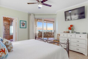 Appartement, meerdere bedden (Beach Colony West 9D) | 3 slaapkamers, een strijkplank/strijkijzer, wifi