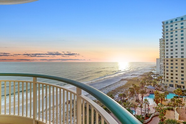 Appartement, meerdere bedden (Beach Colony West 9D) | Terrein van de accommodatie