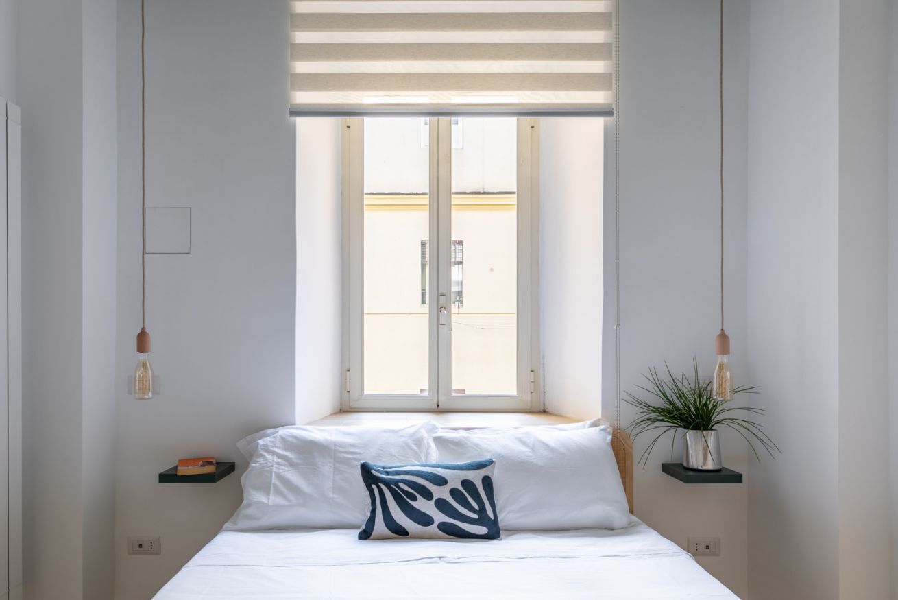 2 chambres, fer et planche à repasser