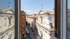 Interior - iFlat | Monti Penthouse Panoramic View (Rome)