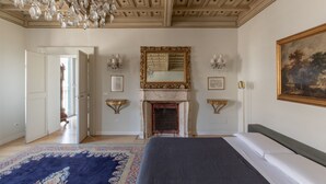 Room - iFlat | Amazing apartment with Terrace in Monti (Roma)