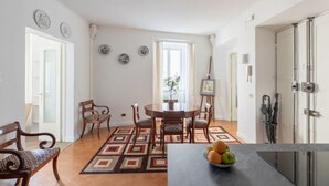 Dining - iFlat | Modern apartment in the Monti area (Roma)