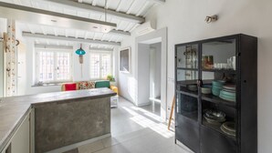 Unclassified image, 3 of 38, button - iFlat | Home in Navona (Roma)