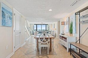 Dining - Perdido Towers West 307 (Pensacola)