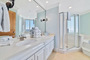 Bathroom - Beach Colony West 8D (Pensacola)