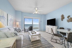 Condo, 1 Queen Bed (Tidewater 503) | Living area | TV