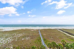 On the beach - Tidewater 503 (Orange Beach)