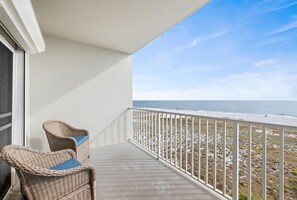 Condo, 1 Queen Bed (Tidewater 503) | Property grounds