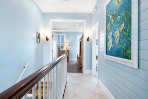 บ้านพัก, หลายเตียง (Whispering Palms Beach House) | ภายใน