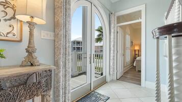 House, Multiple Beds (Whispering Palms Beach House) | Interior