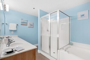 Condo, Multiple Beds (Ariel Dunes I 2304) | Bathroom | Free toiletries, towels, soap, toilet paper - Ariel Dunes I 2304 (Miramar Beach)