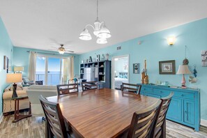 Lägenhet - flera sängar (Ariel Dunes I 2202) | Restauranger