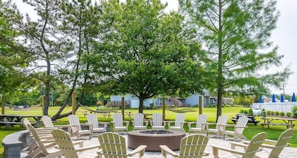 Waterfront in Historic Rock Hall, overlooking the main harbor and Chesapeake Bay
