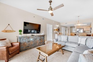 Condo, Multiple Beds (Ariel Dunes I 1408) | Living area