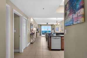 コンドミニアム キングベッド 1 台ソファーベッド付き (Ariel Dunes I 1307) | 内装