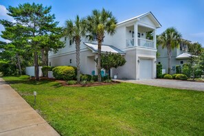 Hus - flere senge (Penelope Palms) | Udendørsområde