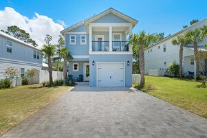 House, Multiple Beds (Bella Blue) | Exterior