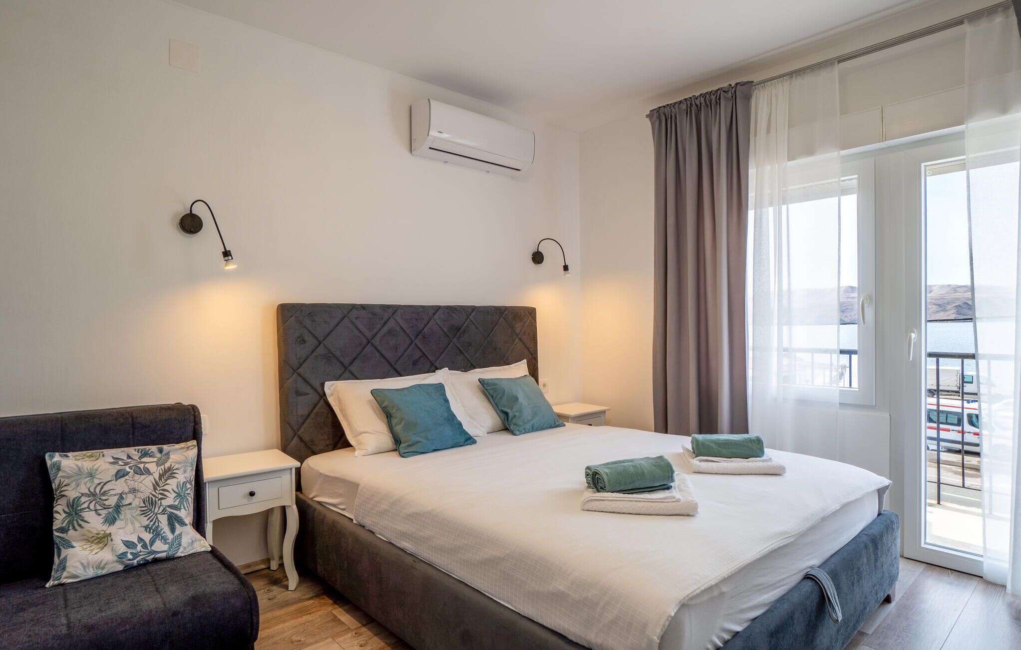 1 bedroom, travel crib, free WiFi, bed sheets
