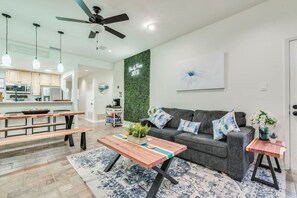 Smart-TV, peis, stereoanlegg og PC-skjermer