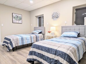 2 Schlafzimmer, Schreibtisch, kostenloses WLAN, Bettwäsche