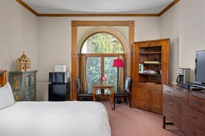 1 bedroom, WiFi, bed sheets - Village Hideaway - Telluride convenience!, Telluride convenience steps to skiing and downtown! (Telluride)