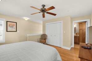 House, Multiple Beds (Wildwood Cottage) | Iron/ironing board, WiFi
