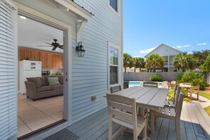 House, Multiple Beds (Wildwood Cottage) | Outdoor dining