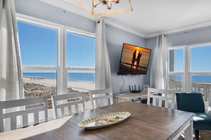 Casa geminada, várias camas (Pointe of View) | Opções para refeição