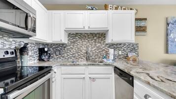 Condo, 1 Queen Bed with Sofa bed (Grand Caribbean West 111- Just Beach ) | Private kitchen | Oven, toaster