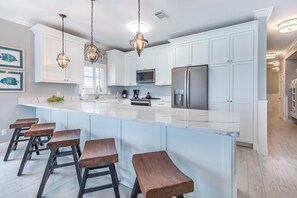 Condo, várias camas (Emerald Dunes 505) | Cozinha privada | Fogão, torradeira