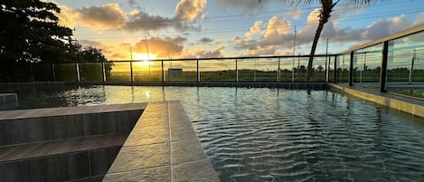 Utomhuspool