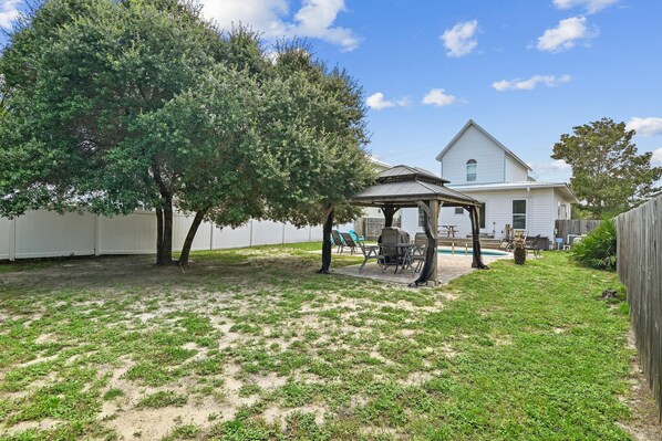 House, Multiple Beds (Crystal Cottage) | Outdoor dining
