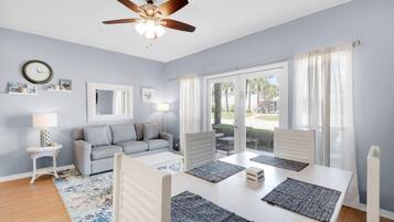 Condo, 1 King Bed with Sofa bed (Caribbean Dunes 121) | Interior