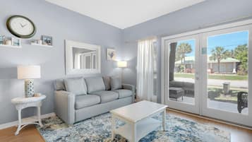 Condo, 1 King Bed with Sofa bed (Caribbean Dunes 121) | Living area