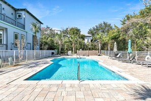 House, Multiple Beds (Whispering Palms) | Pool