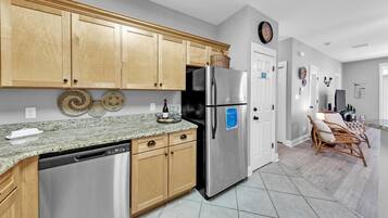 Condo, Multiple Beds (Topsail Village 721- Shore Bird Sanct) | Private kitchen | Oven, toaster