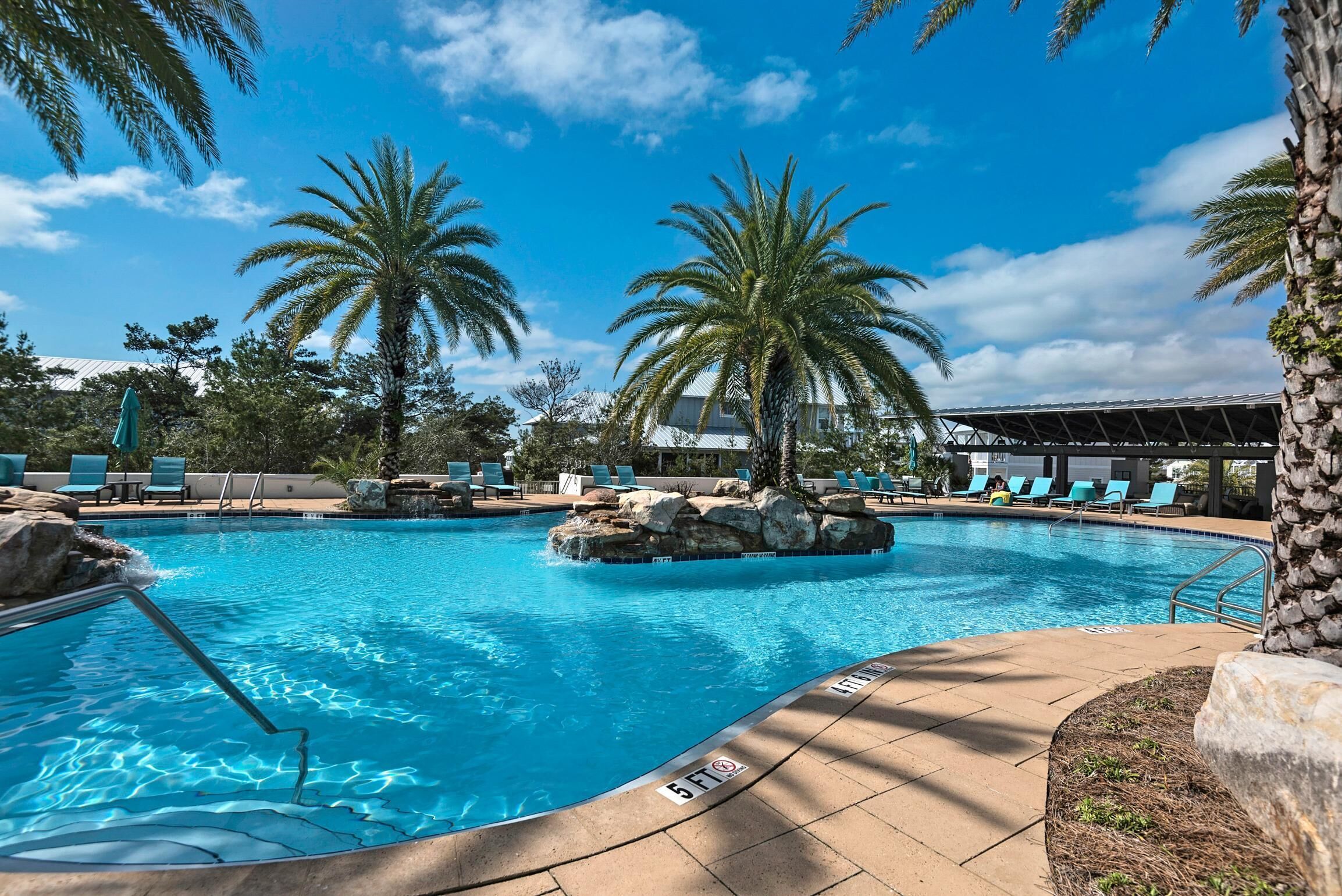 Casa, varias camas (Sandy Cheeks) | Alberca | Alberca al aire libre y alberca climatizada